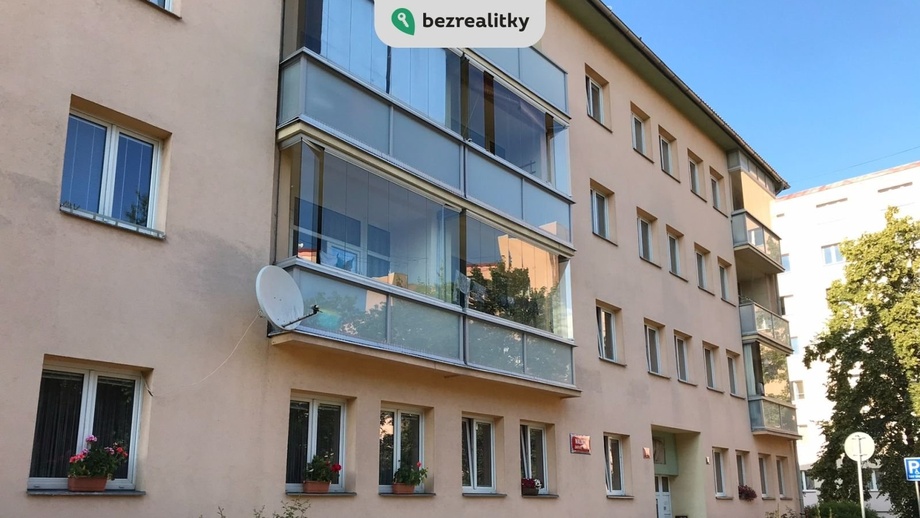 Prodej byty 2+1, 69 m² - Praha - Záběhlice