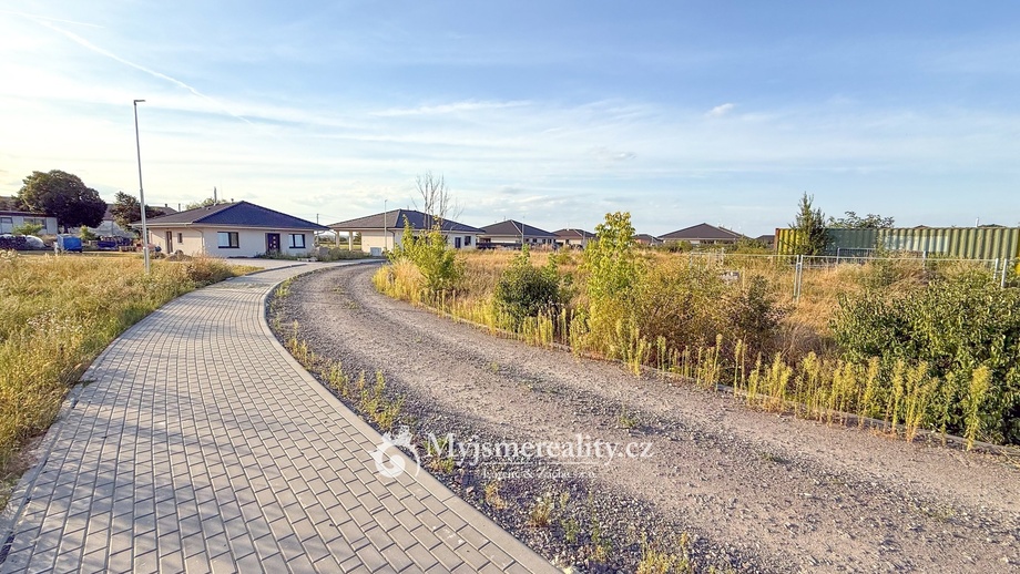 Prodej stavebního pozemku 971 m², Vrbovec - Hnízdo