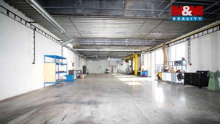 Prodej výrobního prostoru 1 432 m², Nový Bydžov