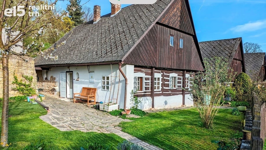 Prodej rodinné domy, 138 m² - Kuks