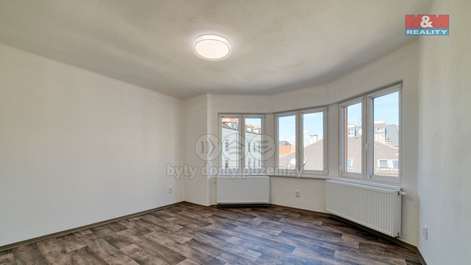 Prodej byty 4+1, 121 m² - Cheb