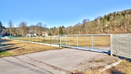 Pronájem komerčního pozemku 2 000 m², Trutnov - Libeč