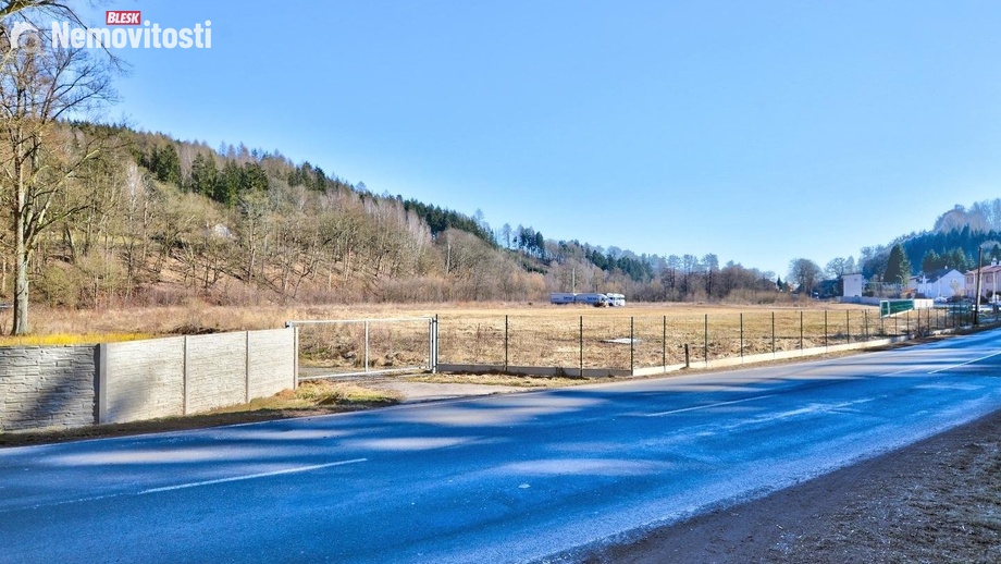 Pronájem komerčního pozemku 2 000 m², Trutnov - Libeč