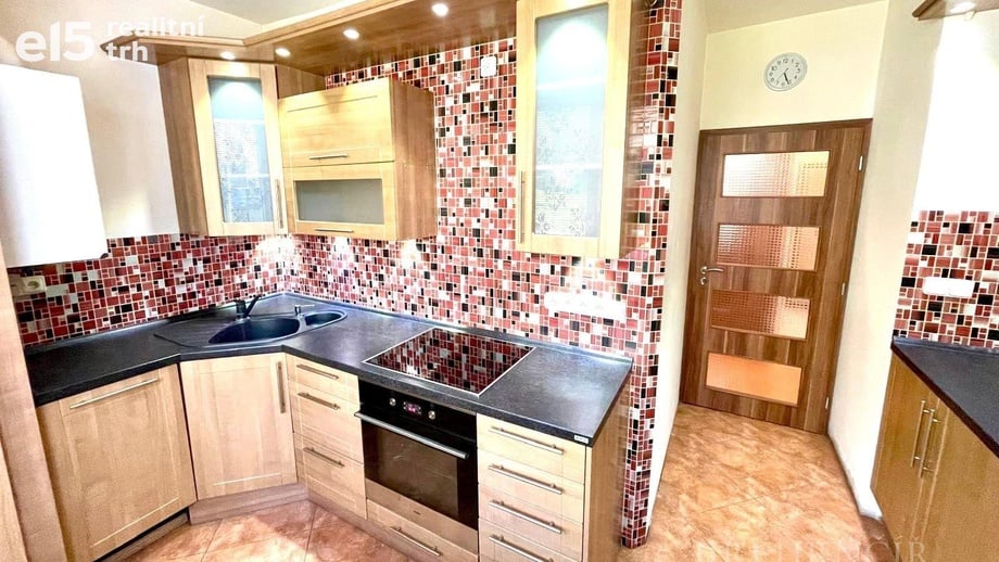 Prodej byty 3+1, 75 m² - Aš