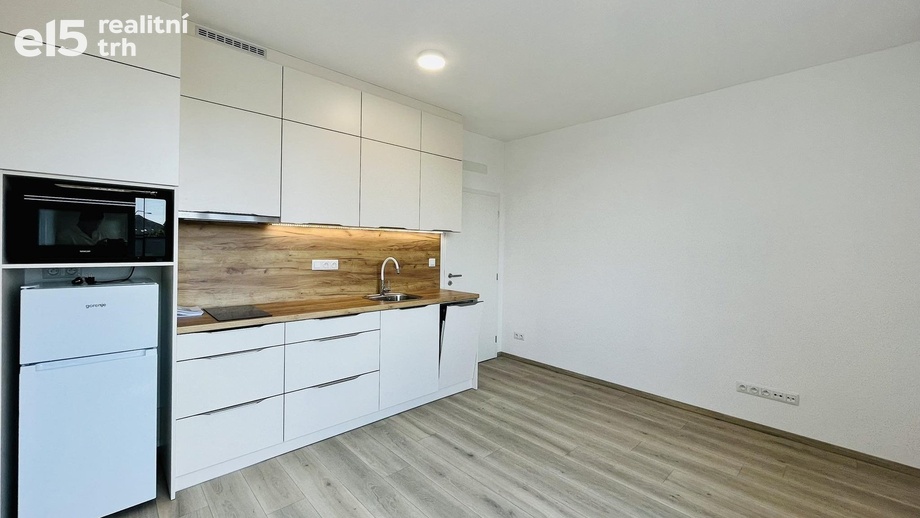 Pronájem byty 2+kk, 43 m² - Vyškov-Město
