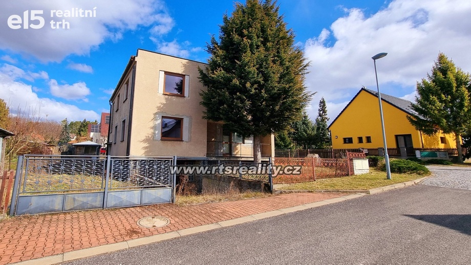 Prodej podílu 1/2 rodinné domy, 410 m² - Všejany