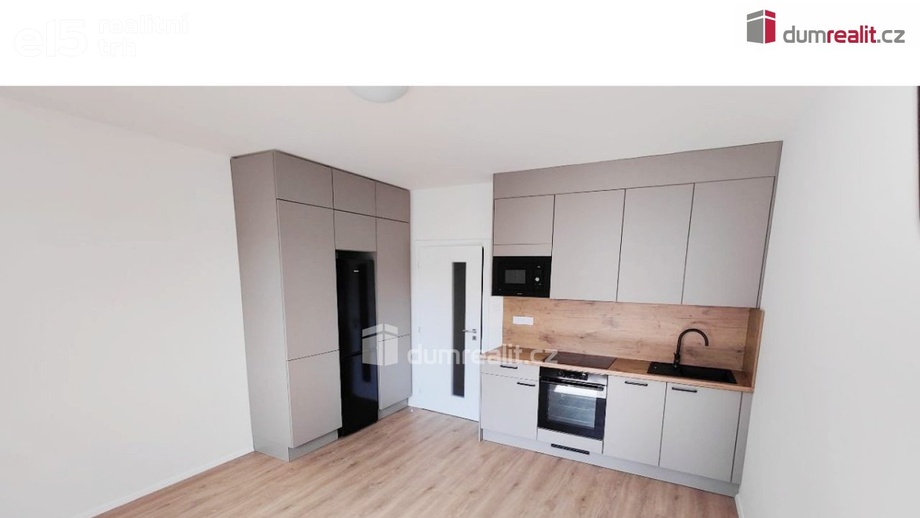 Pronájem byty 1+kk, 30 m² - Praha - Libeň