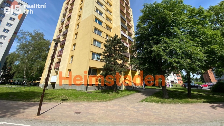 Pronájem byty 1+kk, 28 m² - Orlová - Lutyně