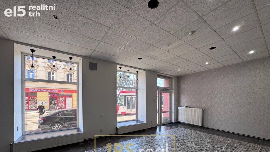 Pronájem obchodní prostory, 74 m² - Brno
