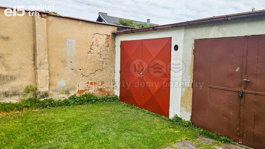 Pronájem garáže, 18 m² - Pardubice