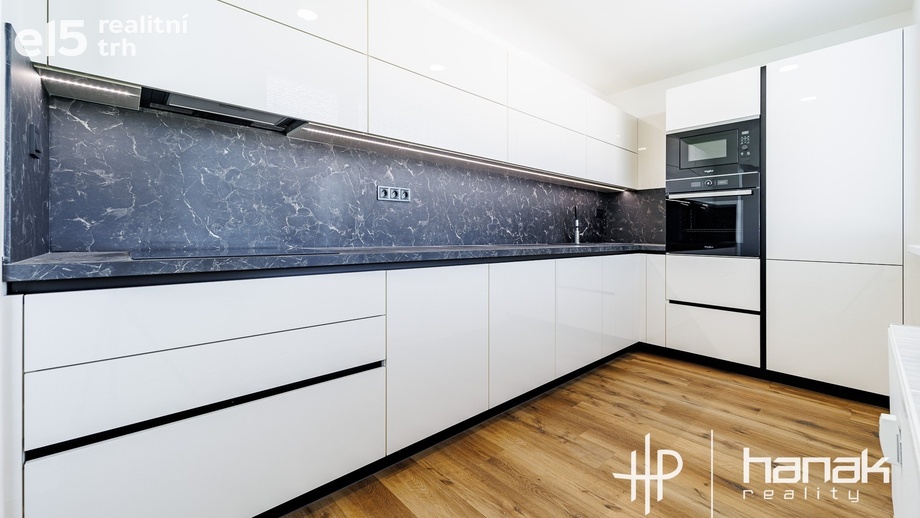 Pronájem byty 3+1, 78 m² - Olomouc