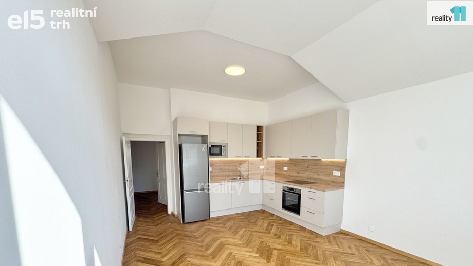 Pronájem byty 3+kk, 82 m² - Praha - Karlín