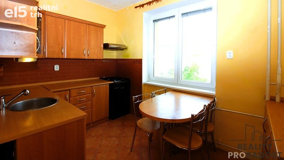 Pronájem byty 2+1, 54 m² - Znojmo
