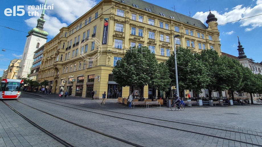 Pronájem kanceláře, 500 m² - Brno-město