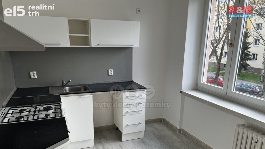 Pronájem byty 2+1, 62 m² - Karviná - Nové Město