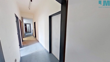 Prodej obchodního prostoru 560 m², Třebíč - Borovina