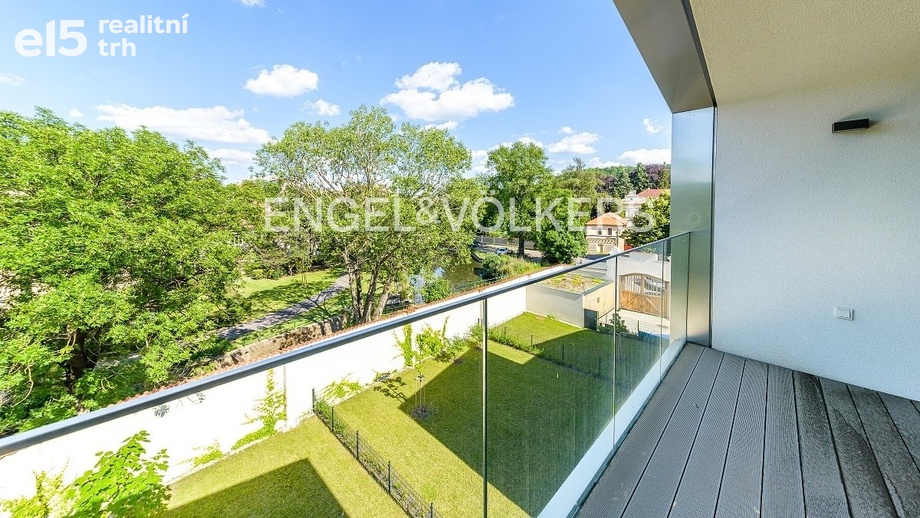 Pronájem byty 4+kk, 163 m² - Praha - Vokovice