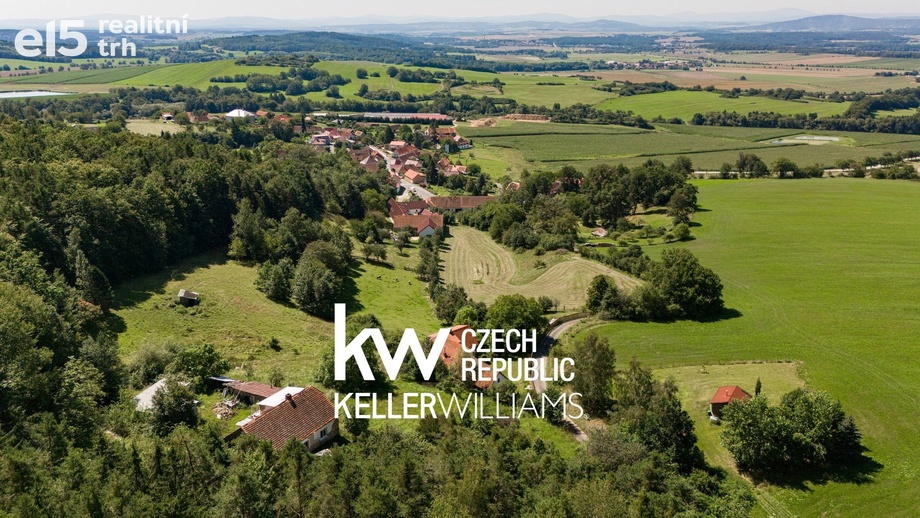 Prodej pozemky pro bydlení, 4 833 m² - Paseky