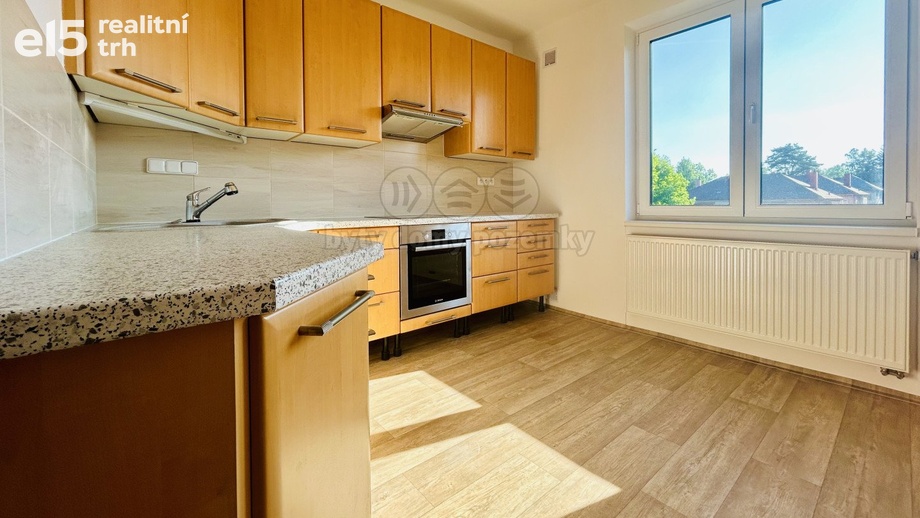 Pronájem byty 3+1, 68 m² - Klatovy V