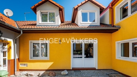 Pronájem výrobního prostoru 63 m², Praha - Řepy