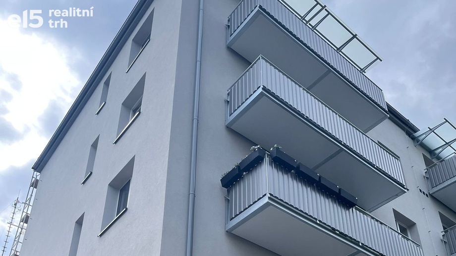 Pronájem byty 2+1, 55 m² - Brno-Královo Pole