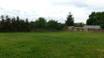 Prodej stavebního pozemku 1 454 m², Medlice