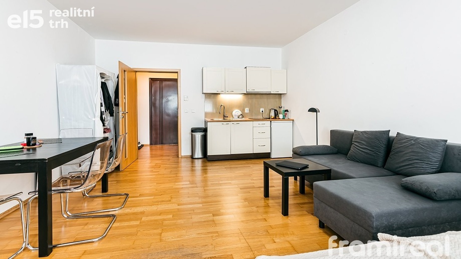 Pronájem byty 1+kk, 42 m² - Brno - Královo Pole