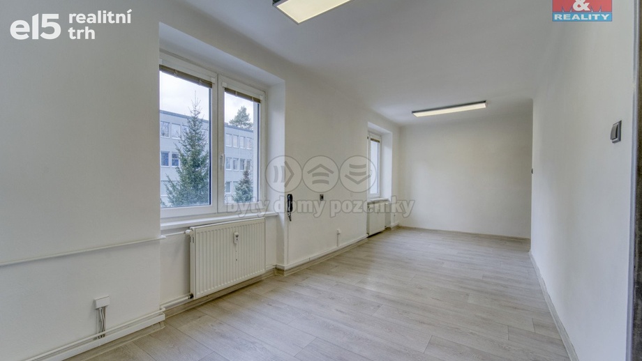 Pronájem kanceláře, 58 m² - Plzeň - Jižní Předměstí