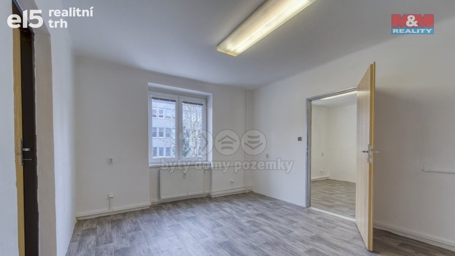 Pronájem kanceláře, 44 m² - Plzeň - Jižní Předměstí
