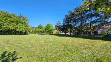 Prodej stavebního pozemku 1 142 m², Ořech