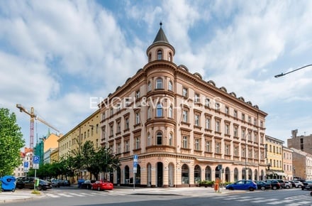 Pronájem kanceláře 111 m², Praha - Karlín