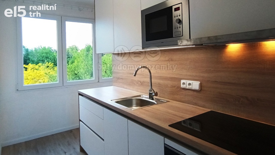 Pronájem byty 3+1, 56 m² - Pardubice - Polabiny