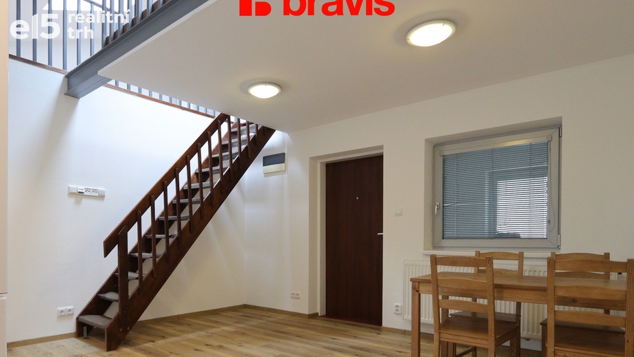 Pronájem byty 2+kk, 65 m² - Popůvky