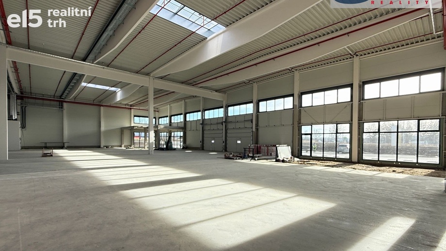 Pronájem sklady, 4 065 m² - České Budějovice 3