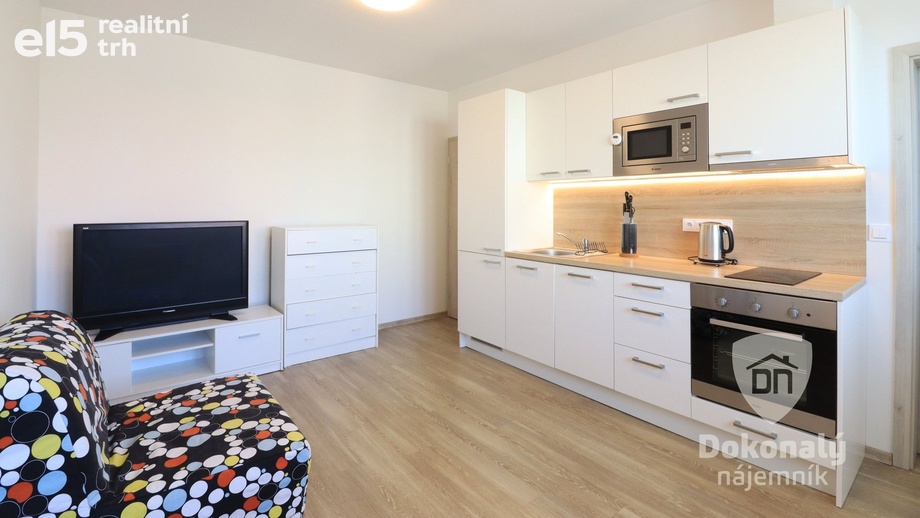 Pronájem byty 2+kk, 37 m² - Praha - Záběhlice