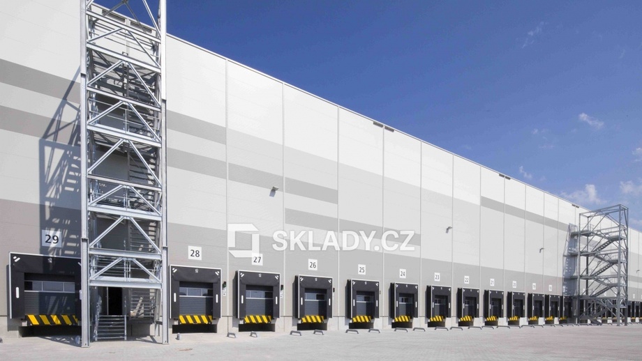 Pronájem skladu 8 000 m², Nýřany