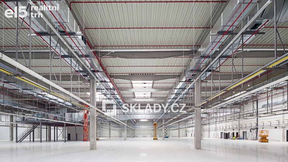 Pronájem skladu 23 500 m², Planá nad Lužnicí