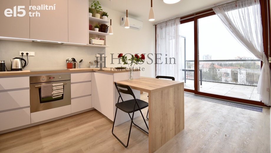 Pronájem byty 2+kk, 46 m² - Praha - Žižkov