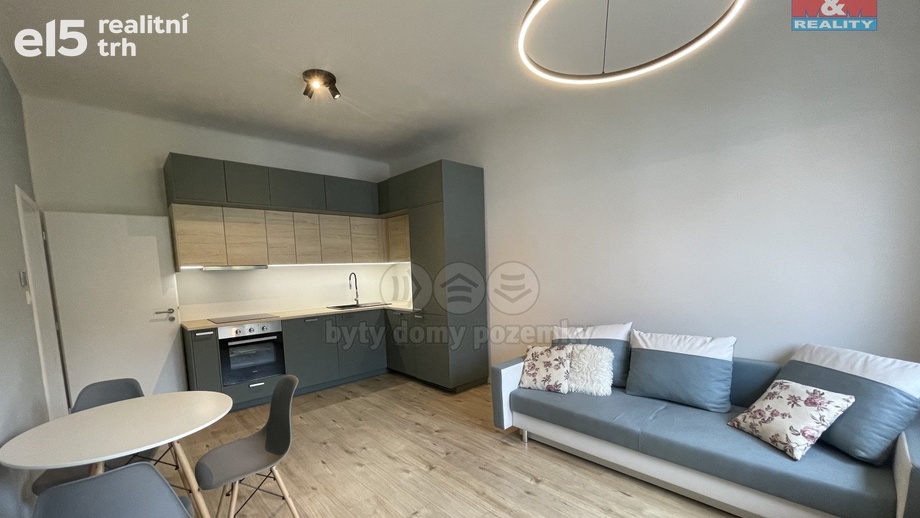 Pronájem byty 2+kk, 52 m² - Praha - Nusle