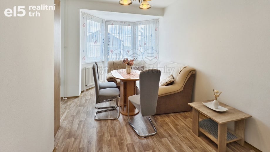Pronájem byty 2+kk, 44 m² - Domažlice - Týnské Předměstí