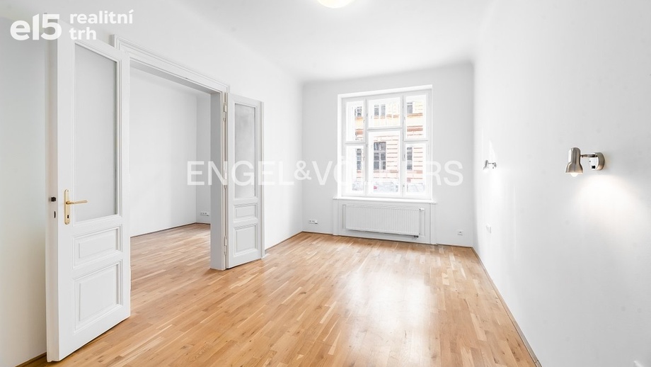 Pronájem byty 4+1, 85 m² - Praha - Smíchov