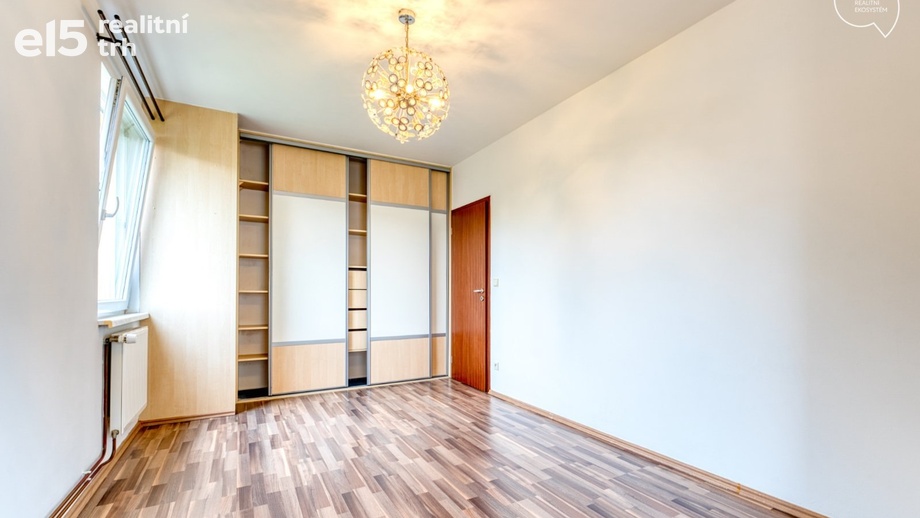 Pronájem byty 2+1, 66 m² - Nupaky