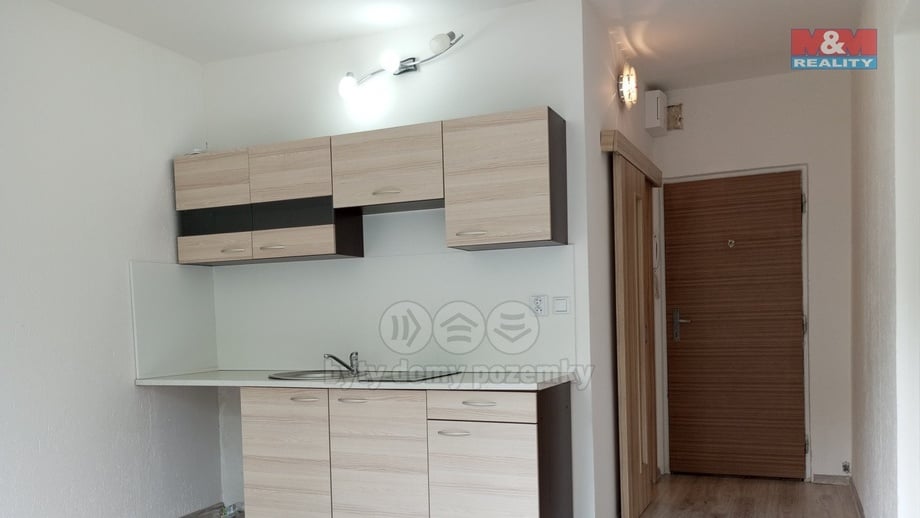 Pronájem bytu 1+1 36 m², Chomutov