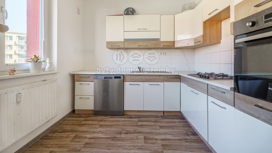 Prodej byty 4+1, 94 m² - Klášterec nad Ohří
