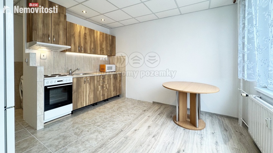 Pronájem bytu 1+1 25 m², Sokolov
