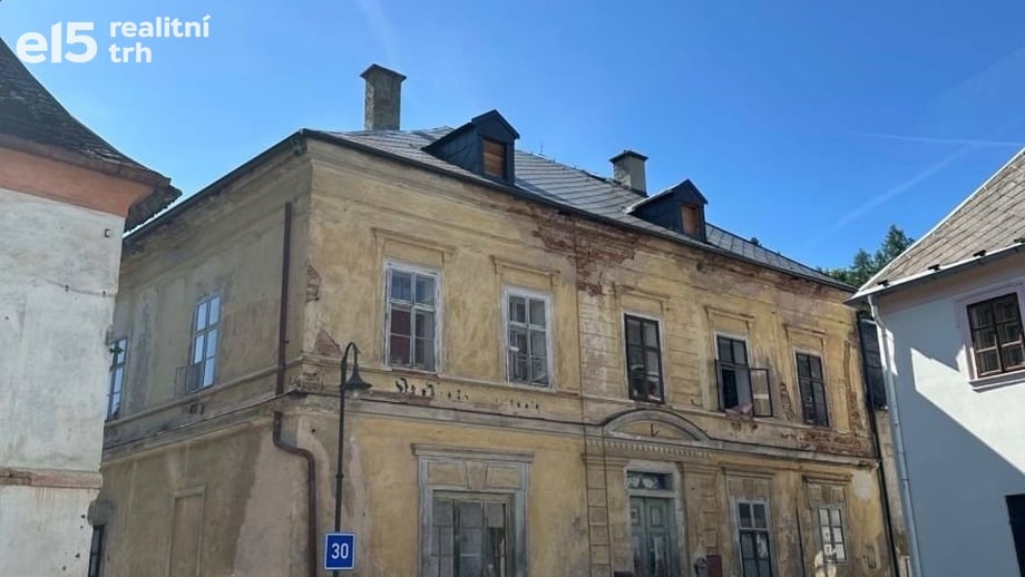 Prodej rodinné domy, 773 m² - Úterý