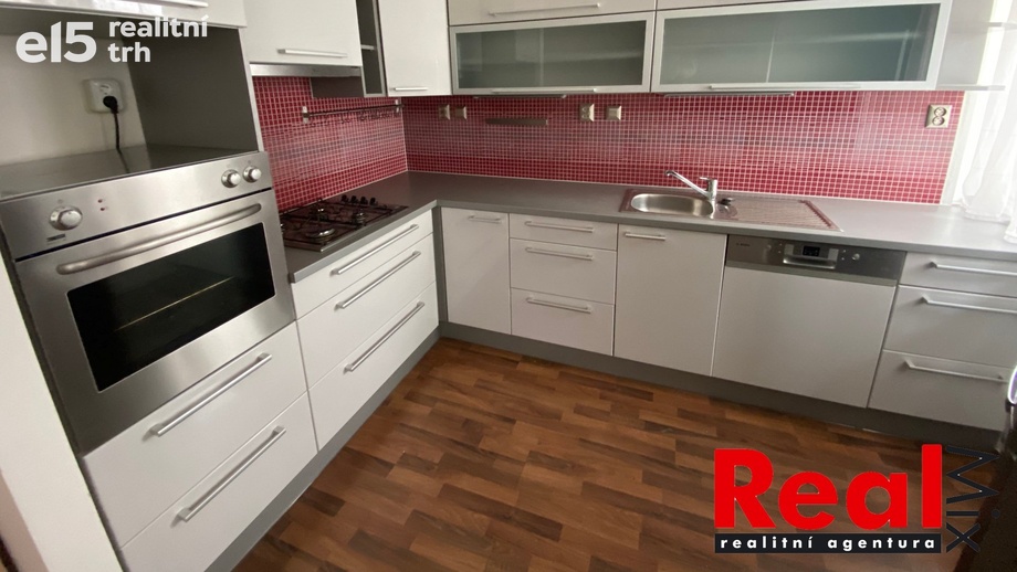 Pronájem byty 2+kk, 64 m² - Modřice