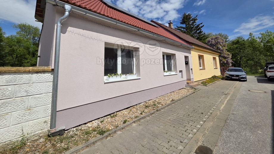 Prodej rodinného domu 70 m², Žiželice