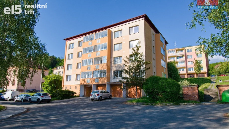Prodej byty 2+kk, 38 m² - Vsetín