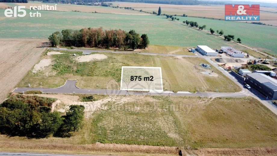 Prodej pozemky pro komerční výstavbu, 875 m² - Valeč